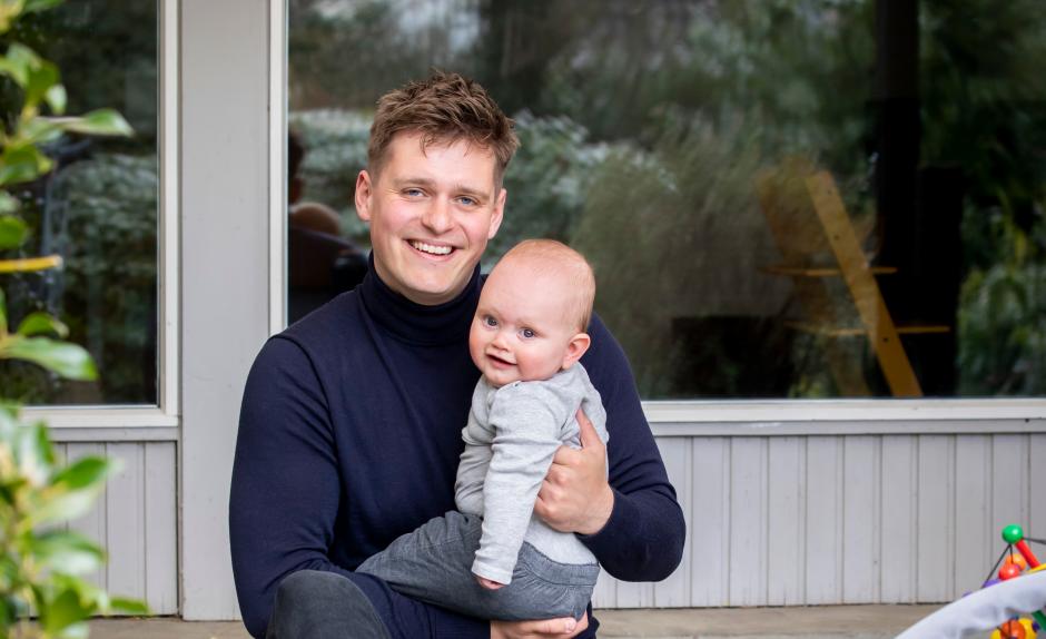 Christopher Ångstrøm og sønnen Storm